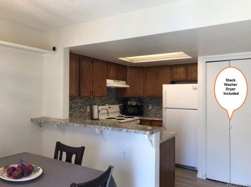 17217 Frd Dr, Aurora CO 80017-3259 exterior