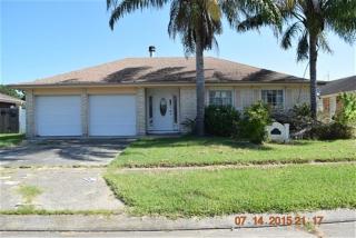 18 Sabine Ct, Kenner LA  70065-2449 exterior