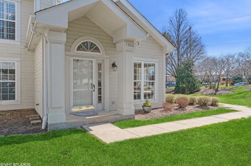 1366 Georgetown Dr, Batavia, IL 60510-7617