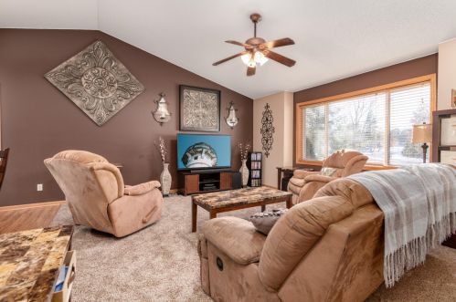 13962 Grand Oaks Dr, Brainerd, MN 56425-8486