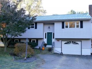 72 Perkins Dr, Laconia, NH 03246-1355