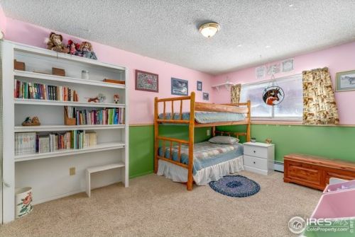 890 Fish Creek Rd, Estes Park CO 80517-5462 exterior