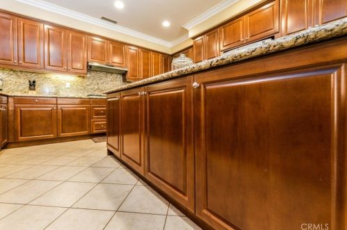 16352 Sierra Heights Dr, Riverside CA  92503-8457 exterior