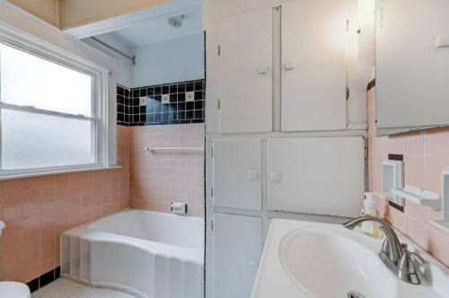 2215 Hannaford Ave, Cincinnati OH  45212-1612 exterior