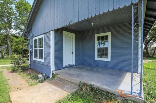 108 Shaw St, Whitewright TX  75491-5016 exterior