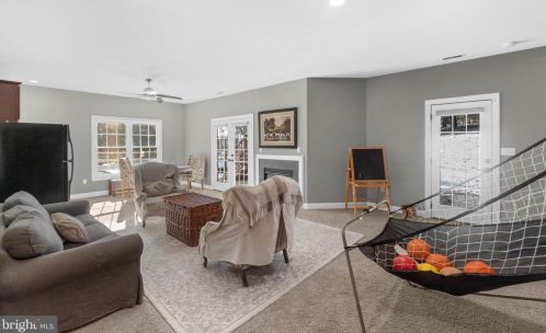 944 Old County Rd, Severna Park MD 21146-4817 exterior