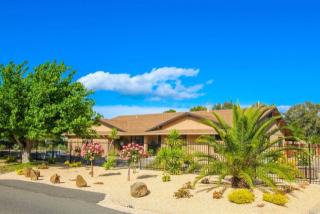 6949 Leisure Town Rd, Vacaville, CA 95688-9413