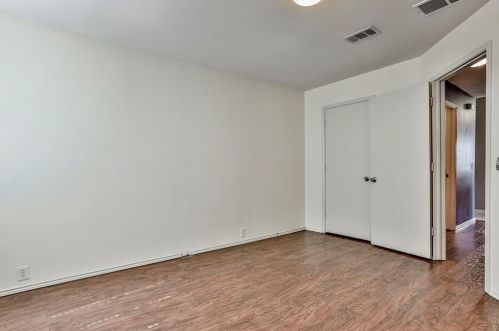 8232 Rnch Hand Trl, Fort Worth TX  76131-5365 exterior