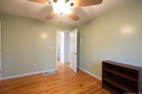 6 Mount Pleasant St, Derby CT  06418-2043 exterior