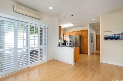 2130 Okoa St, Honolulu HI  96821-2644 exterior