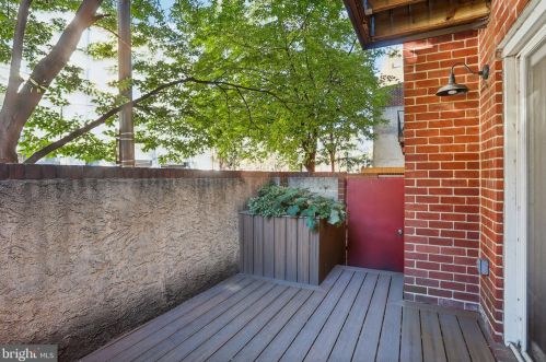 137 22nd St, Philadelphia PA 19132-1504 exterior