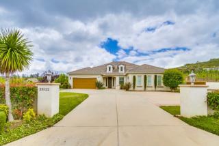 25522 Rue De Lac, Escondido, CA 92026-8710