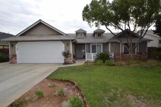 2382 Magill Ave, Clovis, CA 93611-5379