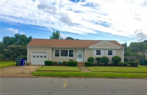 1421 Ramsey Rd, Norfolk, VA 23503-4123