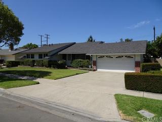 1227 Oakhaven Dr, Anaheim, CA 92804-4723