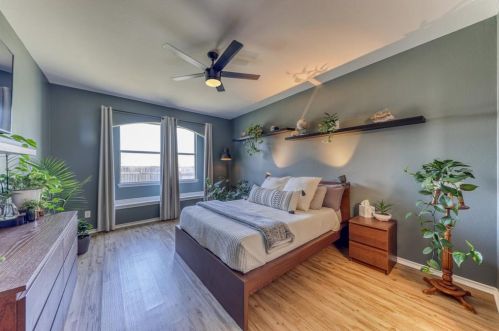 4925 Galley Cir, Fort Worth TX  76135-7016 exterior