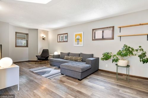 2924 25th St, Minneapolis MN  55406-1326 exterior