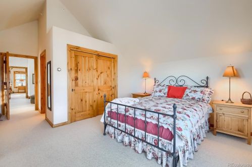 5 Fairway Ln, Cordillera CO 81632-6201 exterior