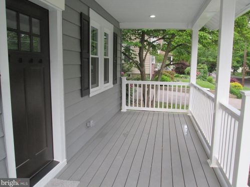 1105 Sycamore St, Haddon Heights NJ  08035-1615 exterior