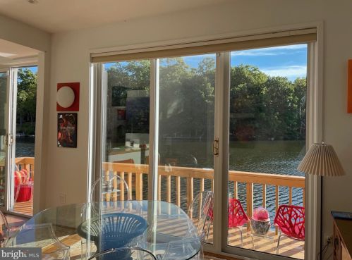 11414 Waterview Cluster, Herndon, VA 20190-4313