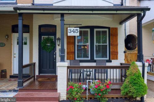 345 Ross St, Lancaster PA  17602-1941 exterior