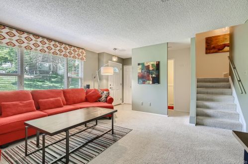9061 Nassau Ave, Denver CO  80237-1916 exterior