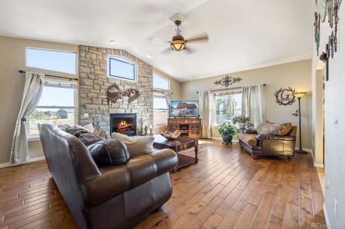 1434 Arabian Trl, Elizabeth CO 80107-8403 exterior