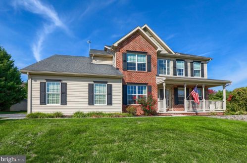 3476 Merlot Ct, York, PA 17404-8617