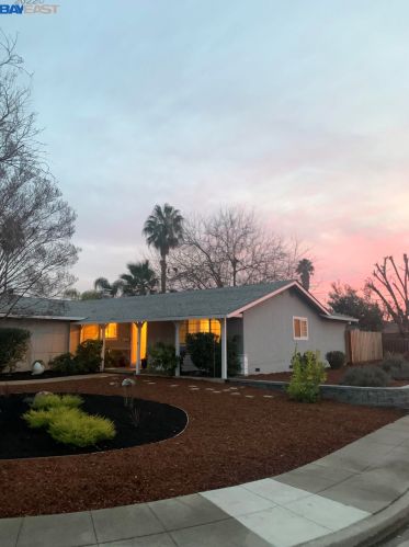 601 Los Alamos Ave, Livermore, CA 94550-5321