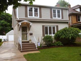 533 Beverly Dr, Erie PA  16505-2209 exterior