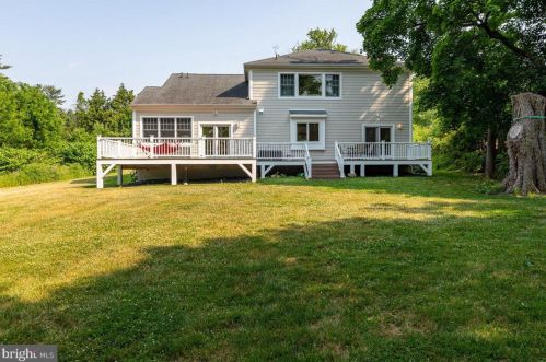 524 Princeton Kingston Rd, Princeton NJ  08540-4059 exterior