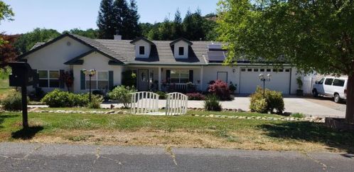 2548 Huckleberry Ln, Valley Springs, CA 95252-9206