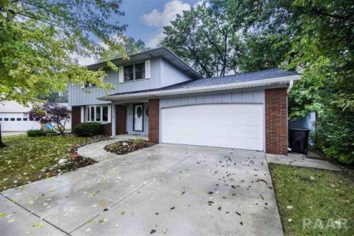 1915 Sunnyview Dr, Peoria IL  61614-4663 exterior