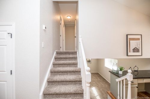 6297 Niagara Ct, Englewood CO 80112-1011 exterior