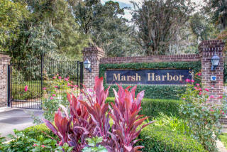 108 Marsh Harbor Dr, Savannah, GA 31410-2140