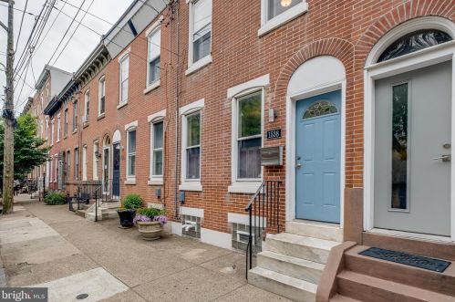 1538 Berks St, Philadelphia, PA 19125-2802
