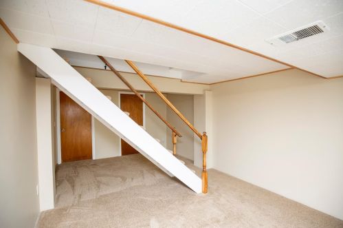 3391 Anaconda Dr, Cincinnati OH  45211-3701 exterior