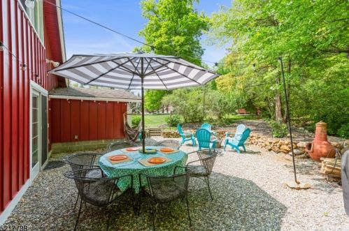 141 Glenside Ave, Scotch Plains NJ  07076-1528 exterior