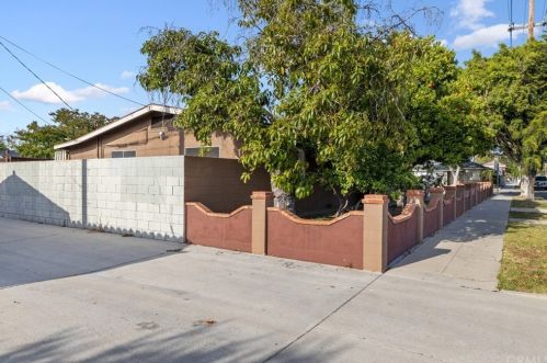 527 North St, Anaheim CA  92805-1932 exterior