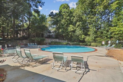 1504 Country Park Dr, Smyrna GA  30080-8263 exterior