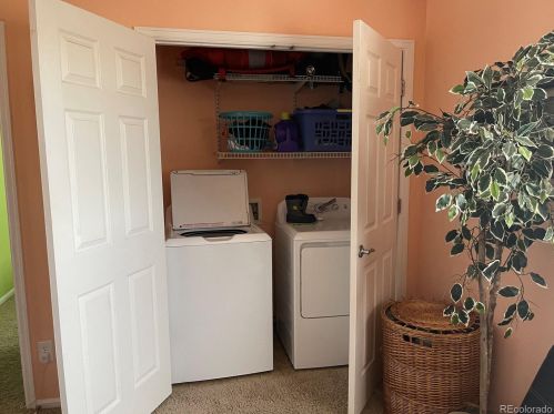 768 Willow Dr, Denver CO  80603-7761 exterior