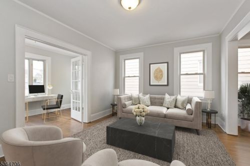 13 Marcy St, Bloomfield, NJ 07003-3814