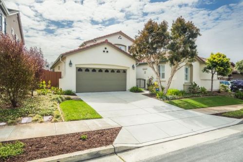 5110 Ocean Bluff Ct, Seaside, CA 93955-6526