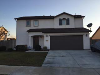 4201 Nellis Ave, Visalia, CA 93277-0665