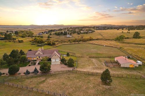 4965 Moonshine Ridge Trl, Parker CO  80134-5145 exterior