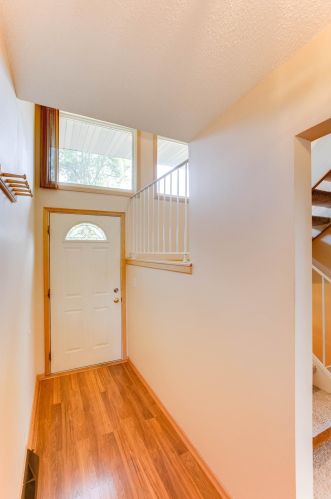 1726 Flamingo Dr, Saint Paul MN  55122-1143 exterior