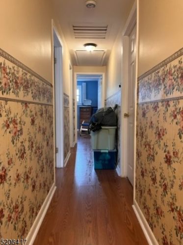 19 Warren Rd, Dover NJ  07869-1514 exterior