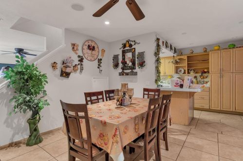 45798 Cimarron Rd, Indio, CA 92201-5008