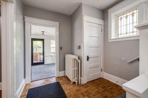 2248 Carter Ave, Saint Paul MN  55108-1639 exterior