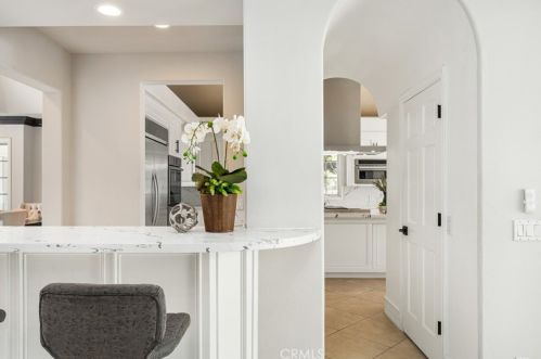 4501 Cerro Vista Dr, Anaheim CA 92807 exterior